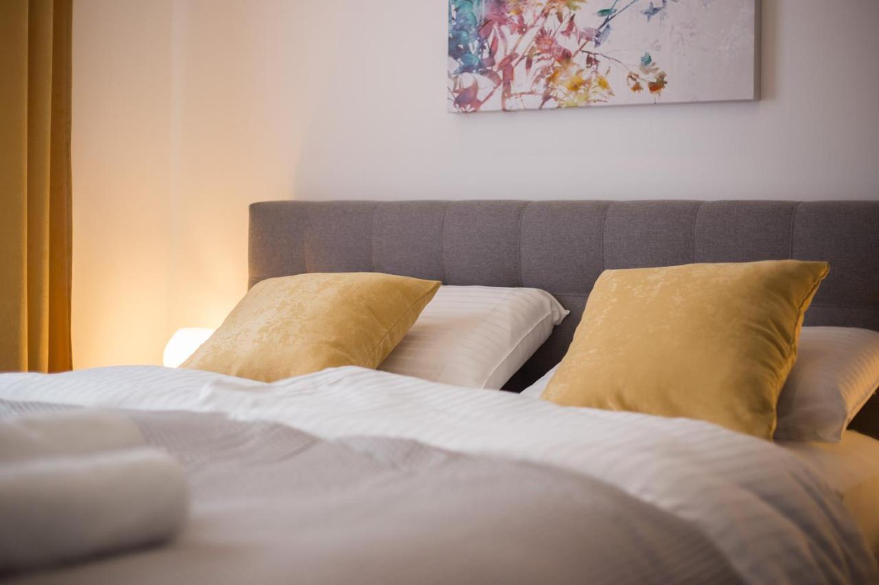 Elenas Rooms & Apartment 자그레브 외부 사진